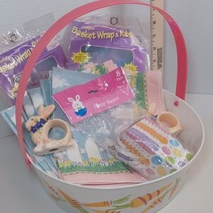 VTG Tobin Easter Meadow Fabric Napkins, Set Of 9, Misc. Easter Basket Items Incl